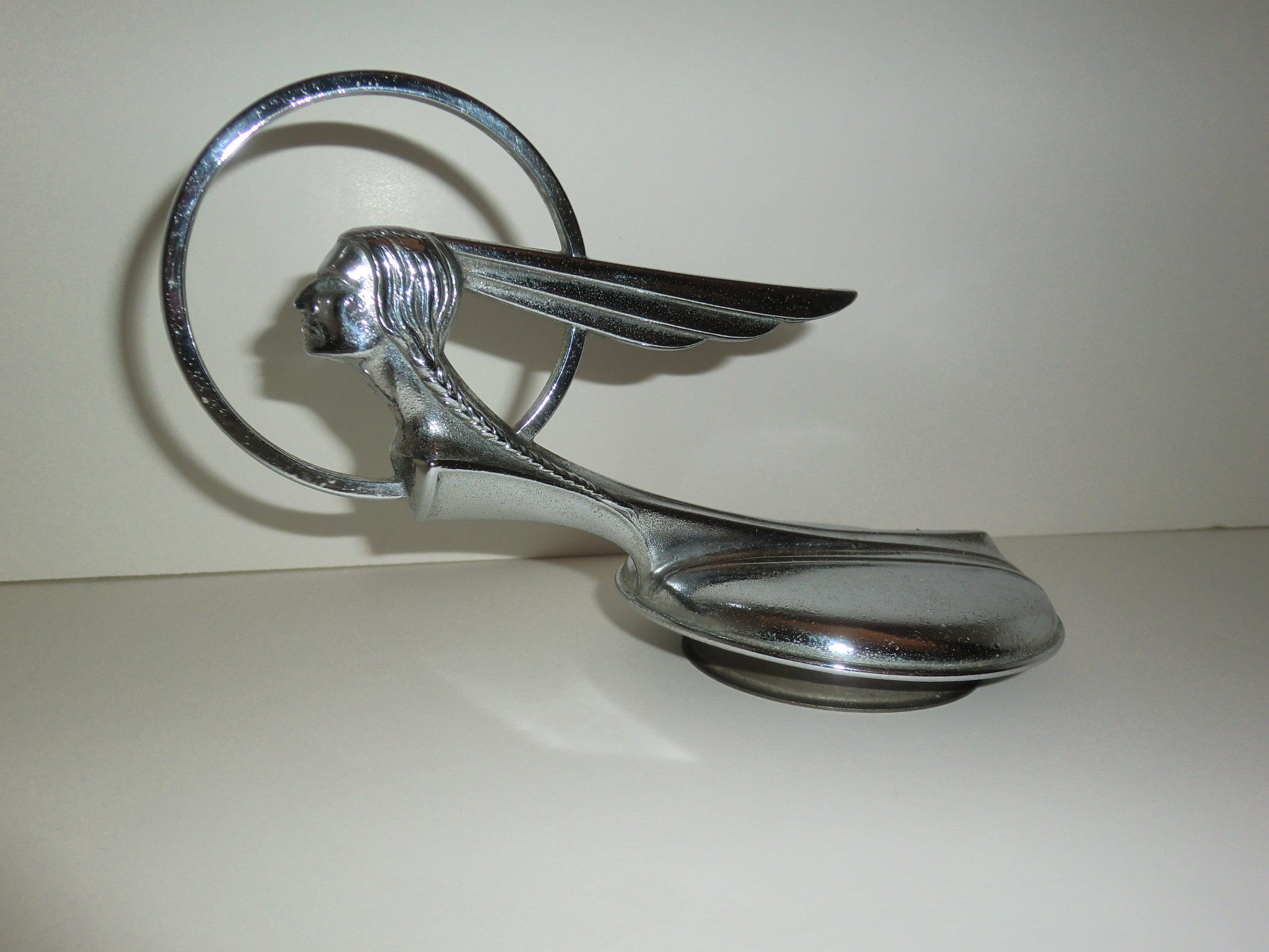 PONTIAC 1933 RADIATOR TOP ORNAMENT