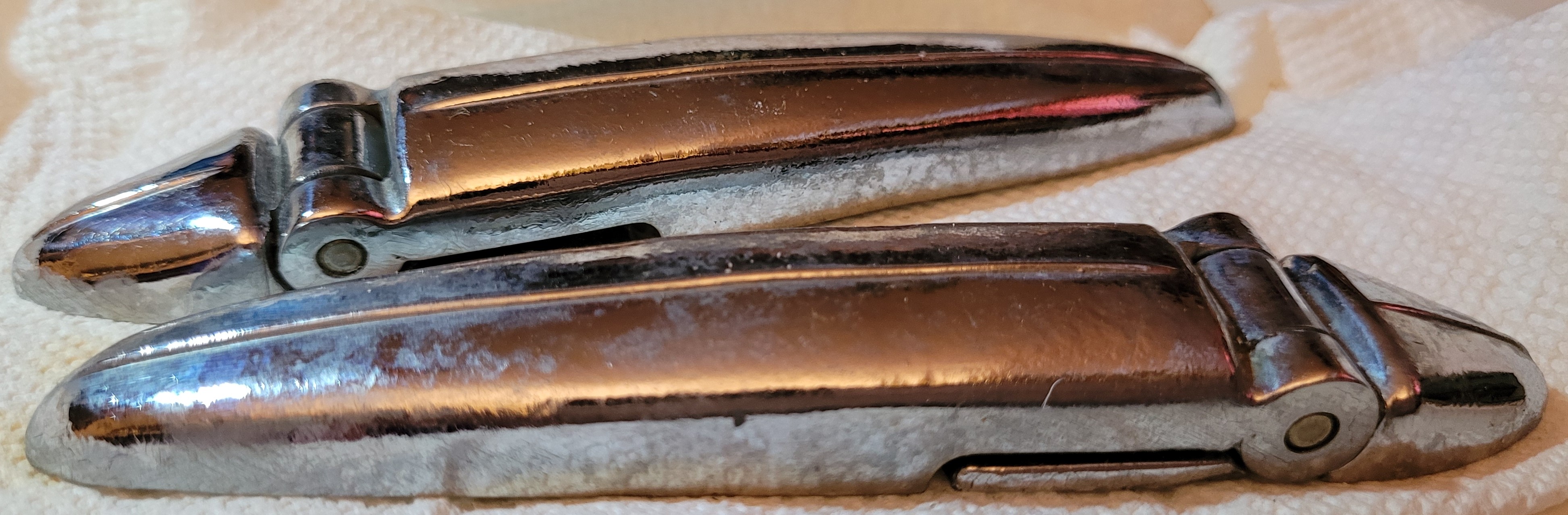 MoPar TRUNK-DECK HINGES 2